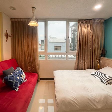 斑比bambi Hotell Tainan Exteriör bild