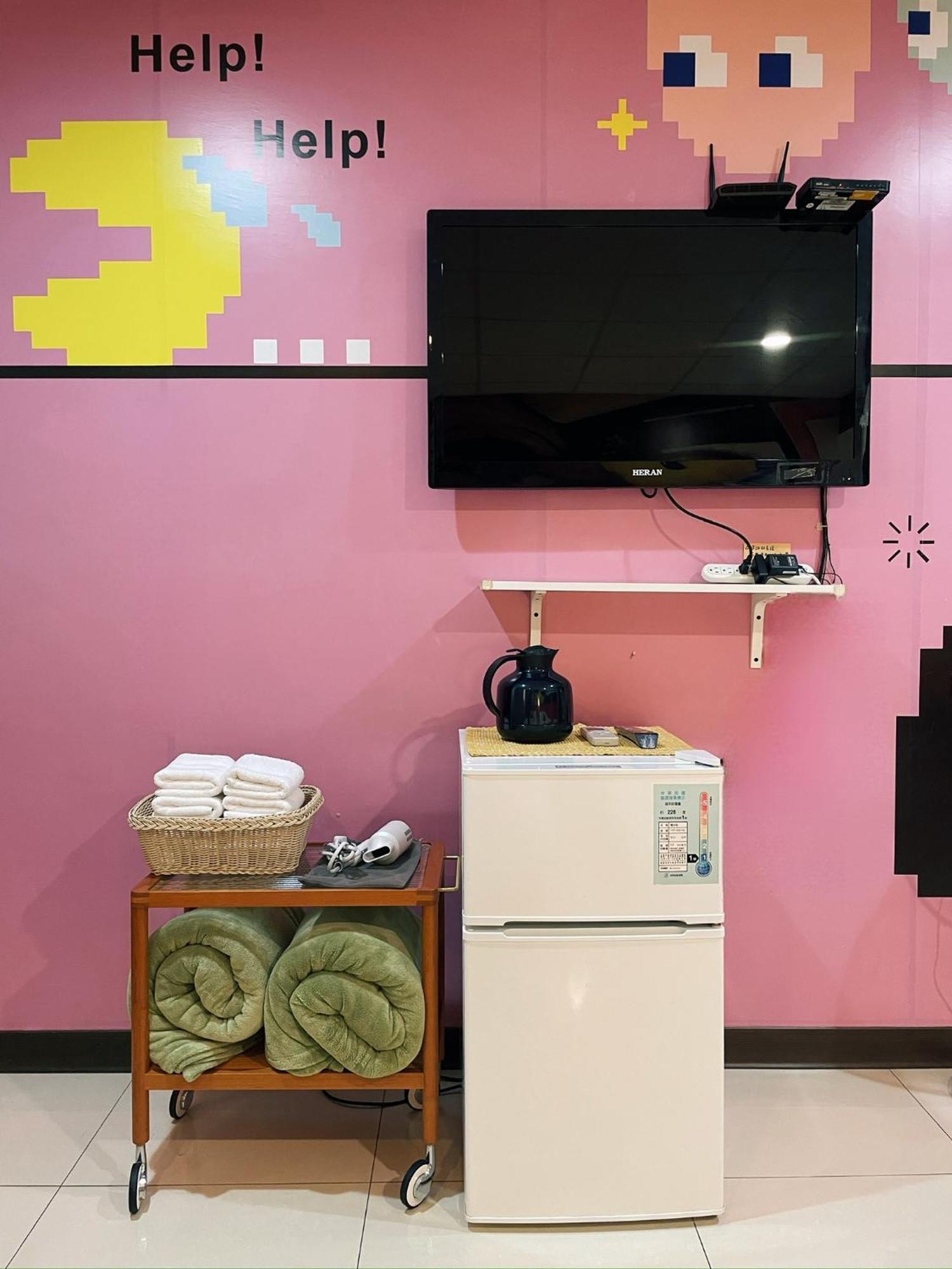 斑比bambi Hotell Tainan Exteriör bild